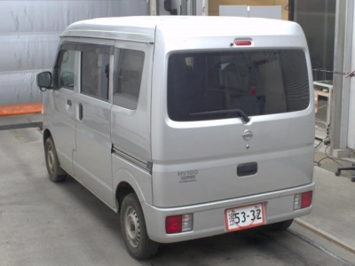 NISSAN NV100 CLIPPER