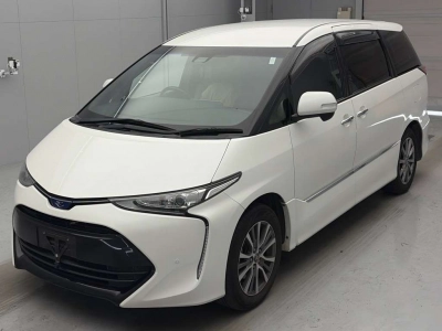 TOYOTA ESTIMA HYBRID
