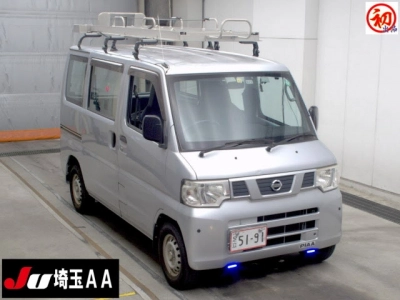 NISSAN NV100 CLIPPER