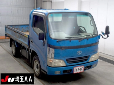 TOYOTA DYNA TRUCK