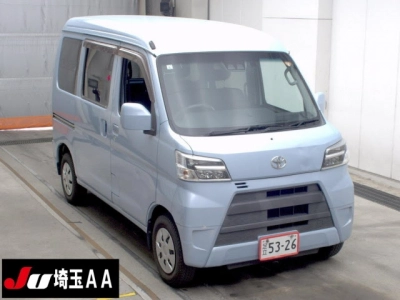 TOYOTA PIXIS VAN