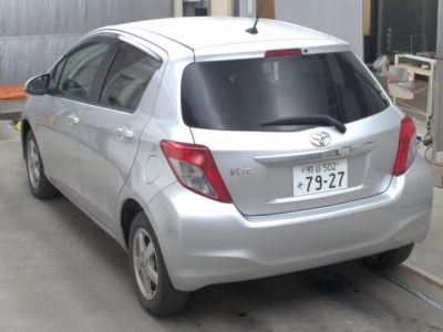 TOYOTA VITZ
