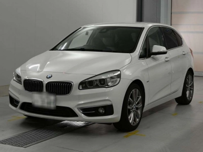 BMW 2 SERIES