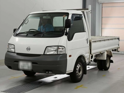 NISSAN VANETTE TRUCK