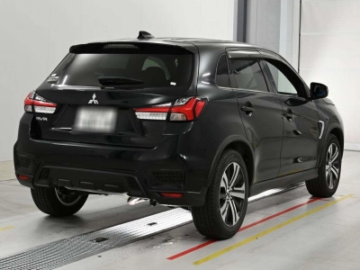 MITSUBISHI RVR