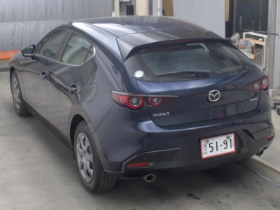 MAZDA MAZDA3 FASTBACK