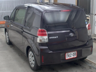 TOYOTA SPADE