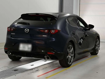 MAZDA MAZDA3 FASTBACK