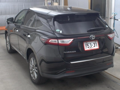 TOYOTA HARRIER