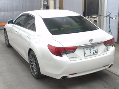 TOYOTA MARK X