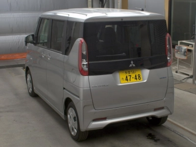 MITSUBISHI EK SPACE