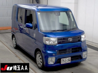 TOYOTA PIXIS MEGA