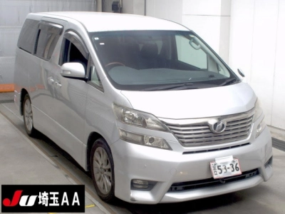 TOYOTA VELLFIRE