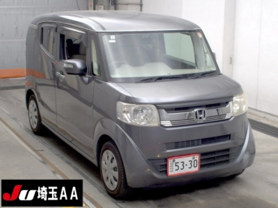 HONDA N-BOX SLASH