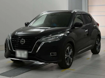 NISSAN KICKS