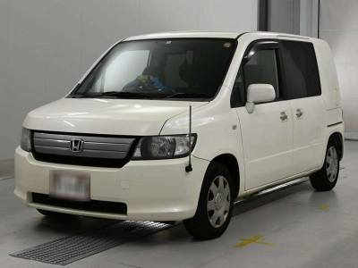 HONDA MOBILIO SPIKE