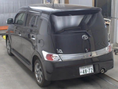 TOYOTA BB