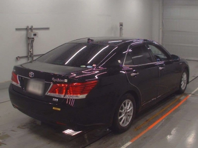 TOYOTA CROWN HYBRID