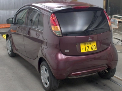 MITSUBISHI I