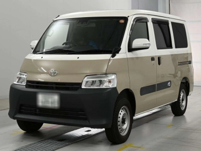 TOYOTA TOWN ACE VAN