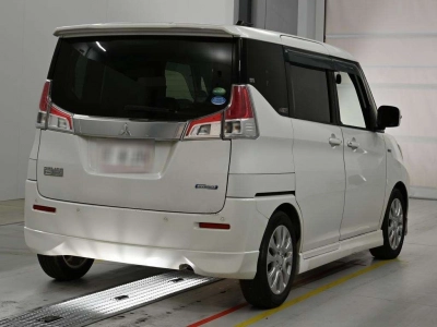 MITSUBISHI DELICA D:2