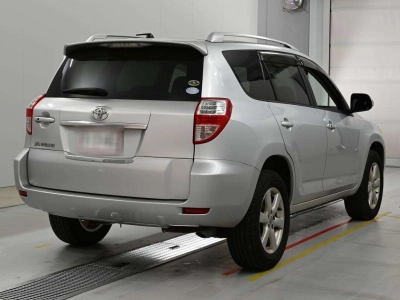 TOYOTA VANGUARD
