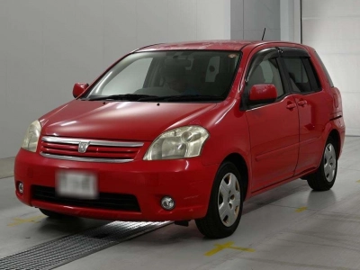 TOYOTA RAUM