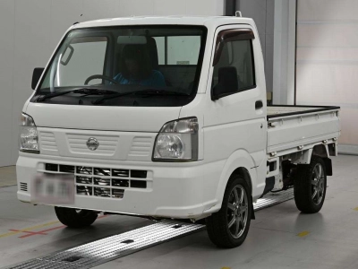 NISSAN NT100 CLIPPER