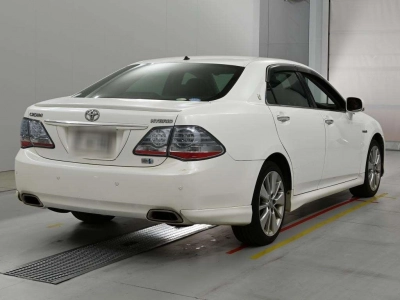 TOYOTA CROWN HYBRID