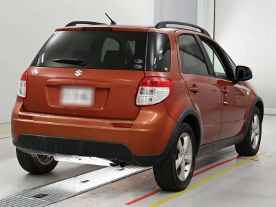 SUZUKI SX4