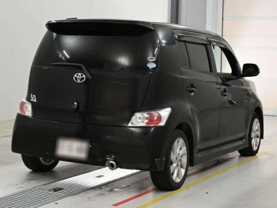 TOYOTA BB