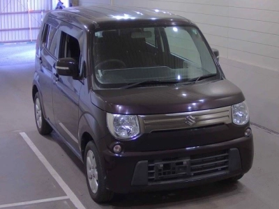 SUZUKI MRWAGON