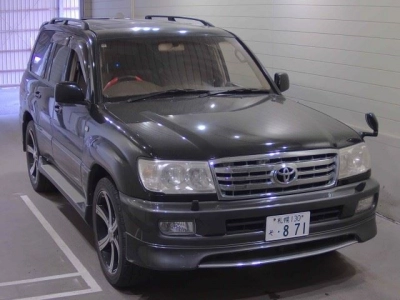 TOYOTA LAND CRUISER