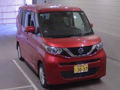NISSAN ROOX