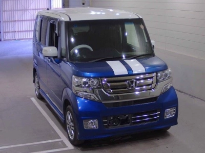 HONDA N BOX CUSTOM