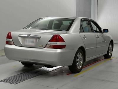 TOYOTA MARK II