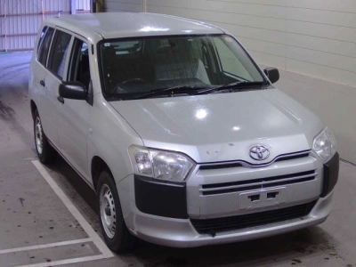 TOYOTA SUCCEED VAN