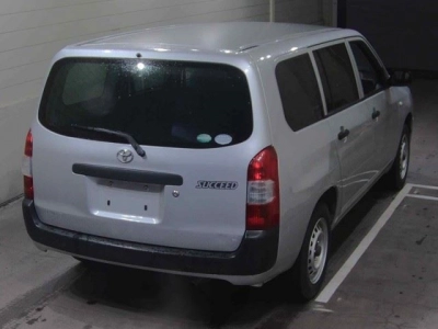 TOYOTA SUCCEED VAN