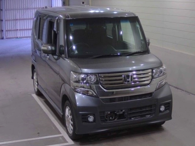 HONDA N BOX CUSTOM