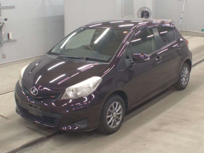 TOYOTA VITZ