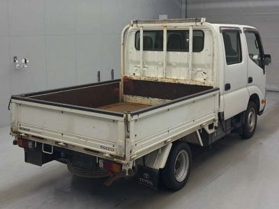 TOYOTA DYNA TRUCK