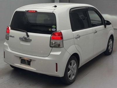 TOYOTA SPADE