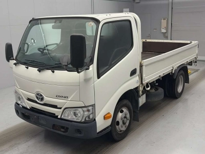 TOYOTA DYNA TRUCK