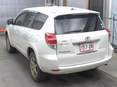 TOYOTA VANGUARD