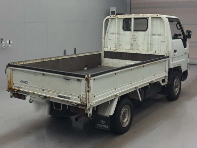 TOYOTA HIACE TRUCK