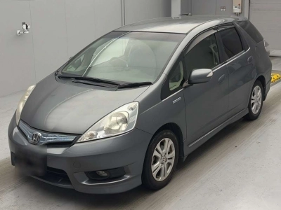 HONDA FIT SHUTTLE HYBRID