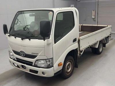 TOYOTA DYNA TRUCK
