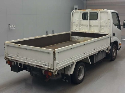 TOYOTA DYNA TRUCK