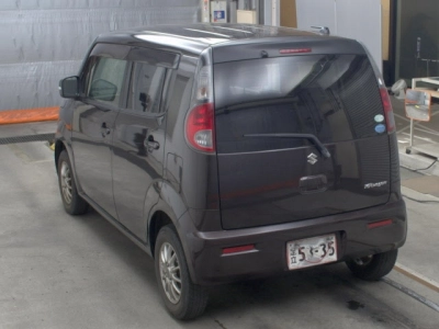 SUZUKI MRWAGON
