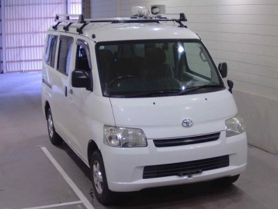 TOYOTA TOWN ACE VAN